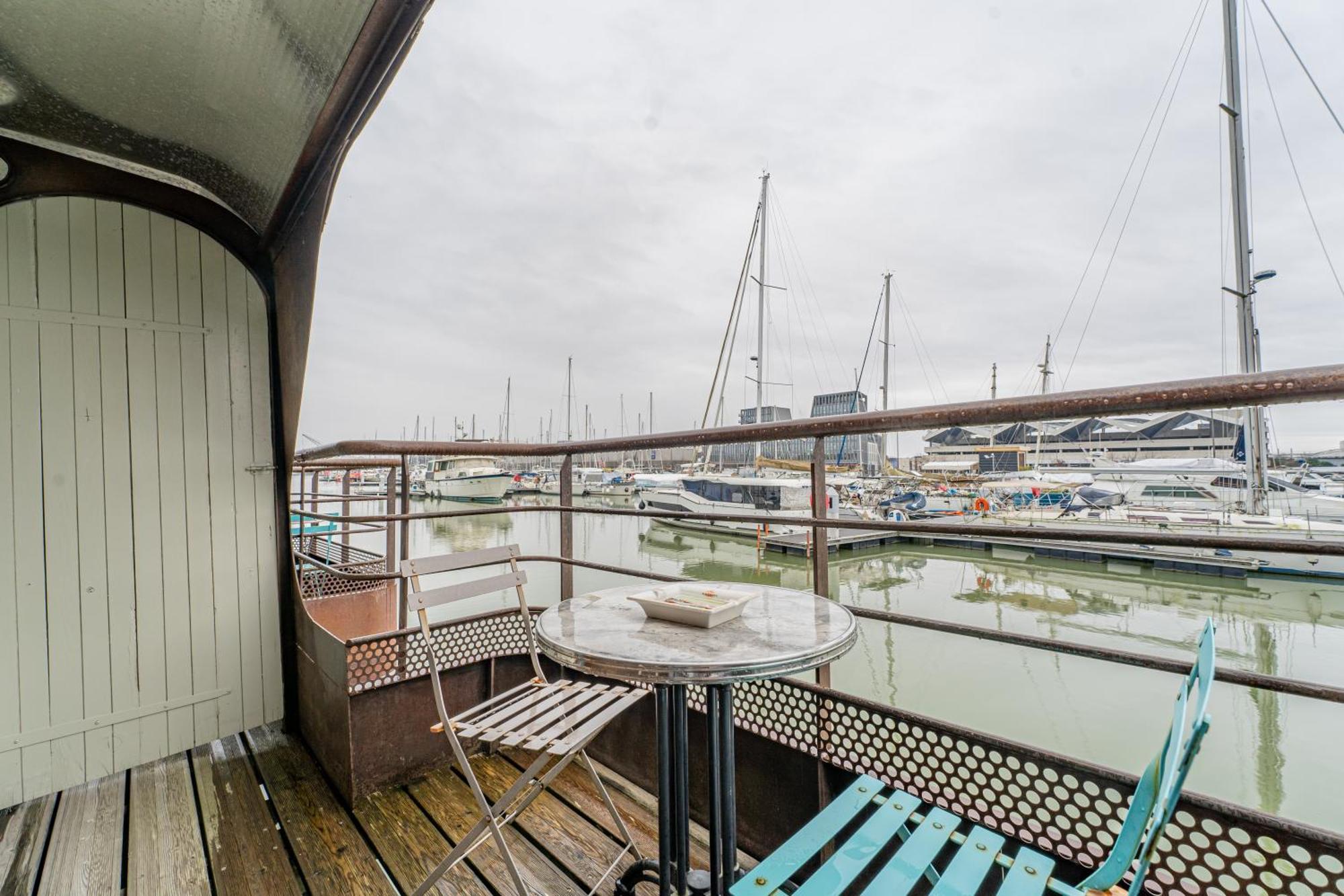 Superbe Peniche En Centre Ville Bordeaux Exterior photo